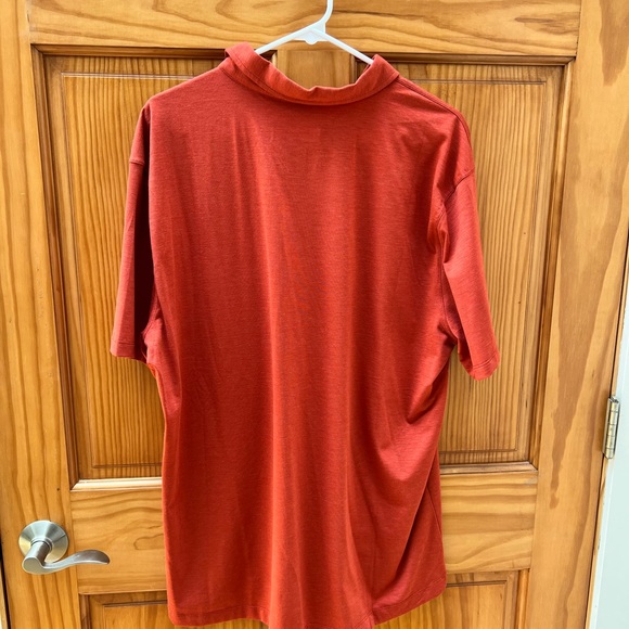 Lulu lemon polo XL - Picture 2 of 2